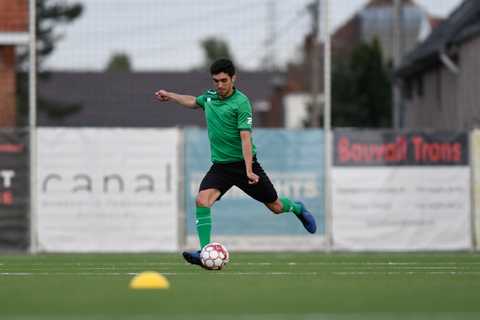 Glenn: "Ik ben gelukkig om weer voor een ambitieuze club te mogen voetballen."